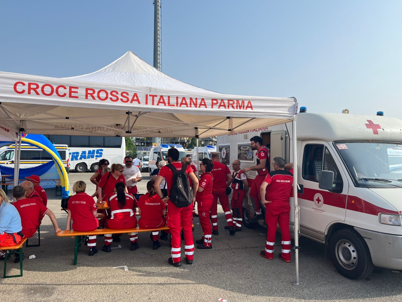 Croce Rossa: una &quot;bomba&quot; di solidarietà